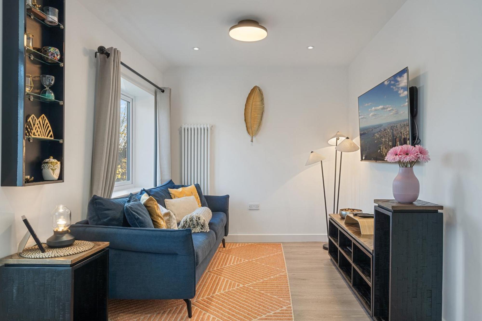Newly Refurbished 2 Bed Flat Lägenhet Mill Hill Exteriör bild