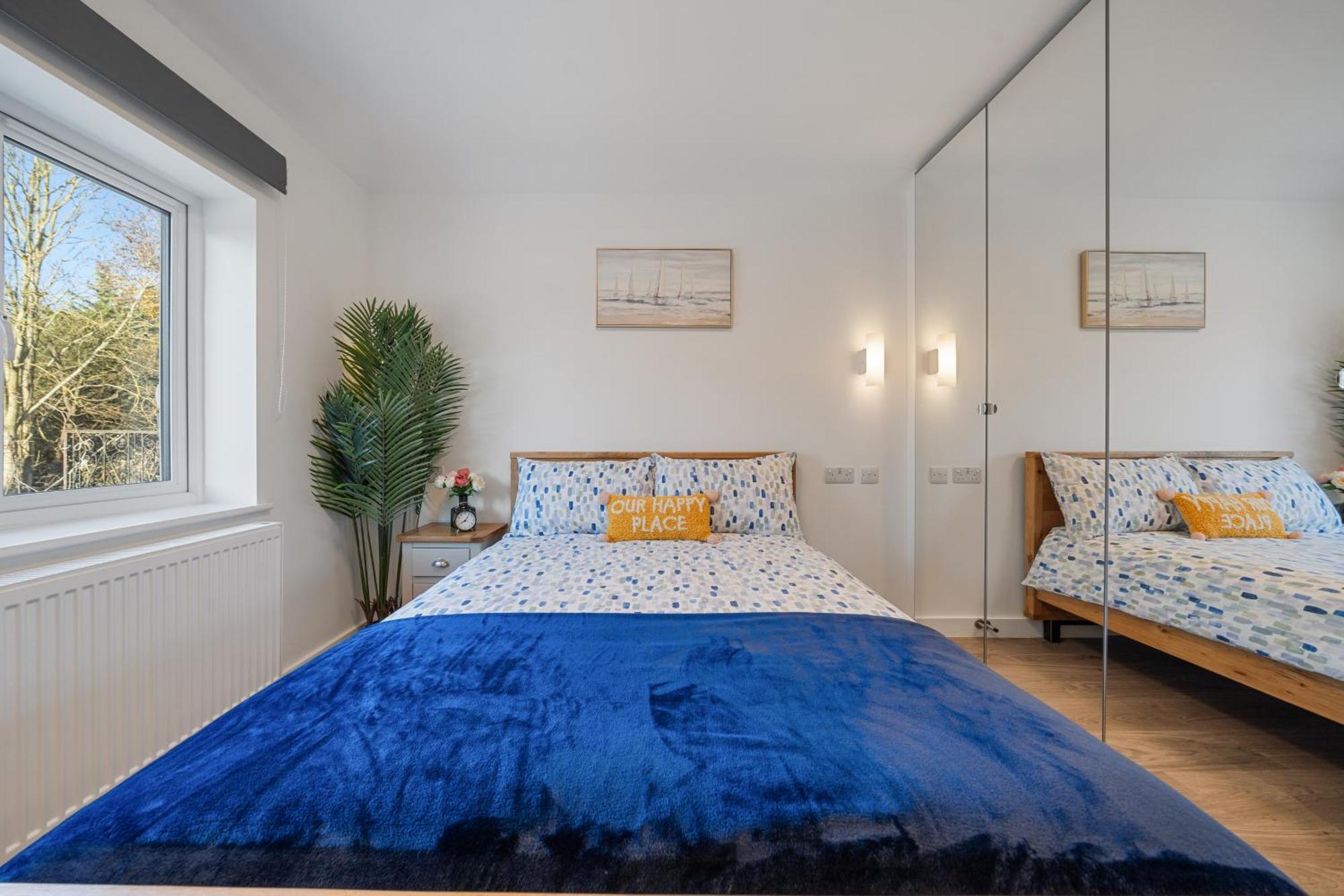 Newly Refurbished 2 Bed Flat Lägenhet Mill Hill Exteriör bild